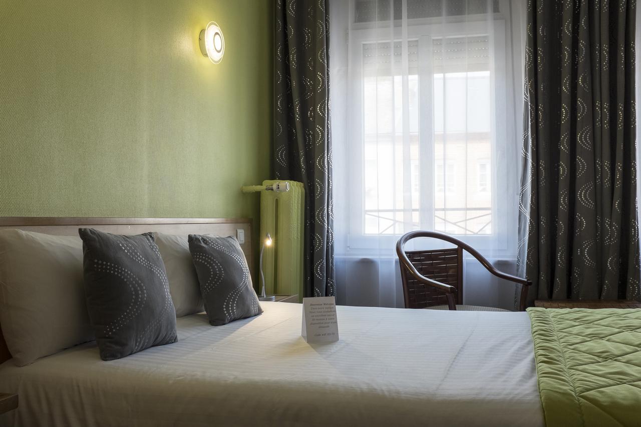 Logis Hotel & Restaurant La Paix Le Nouvion-en-Thierache Екстер'єр фото